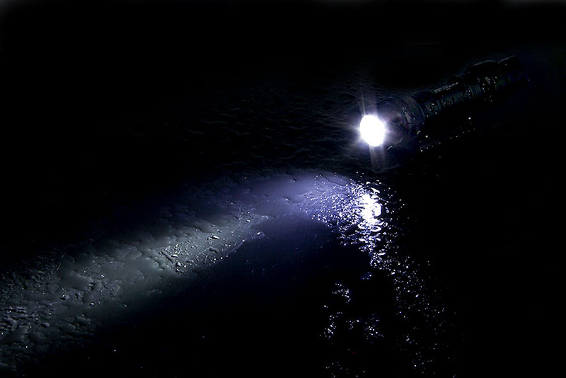 Brightest Powerful Led FlashLight - Rail - Mountable LED light