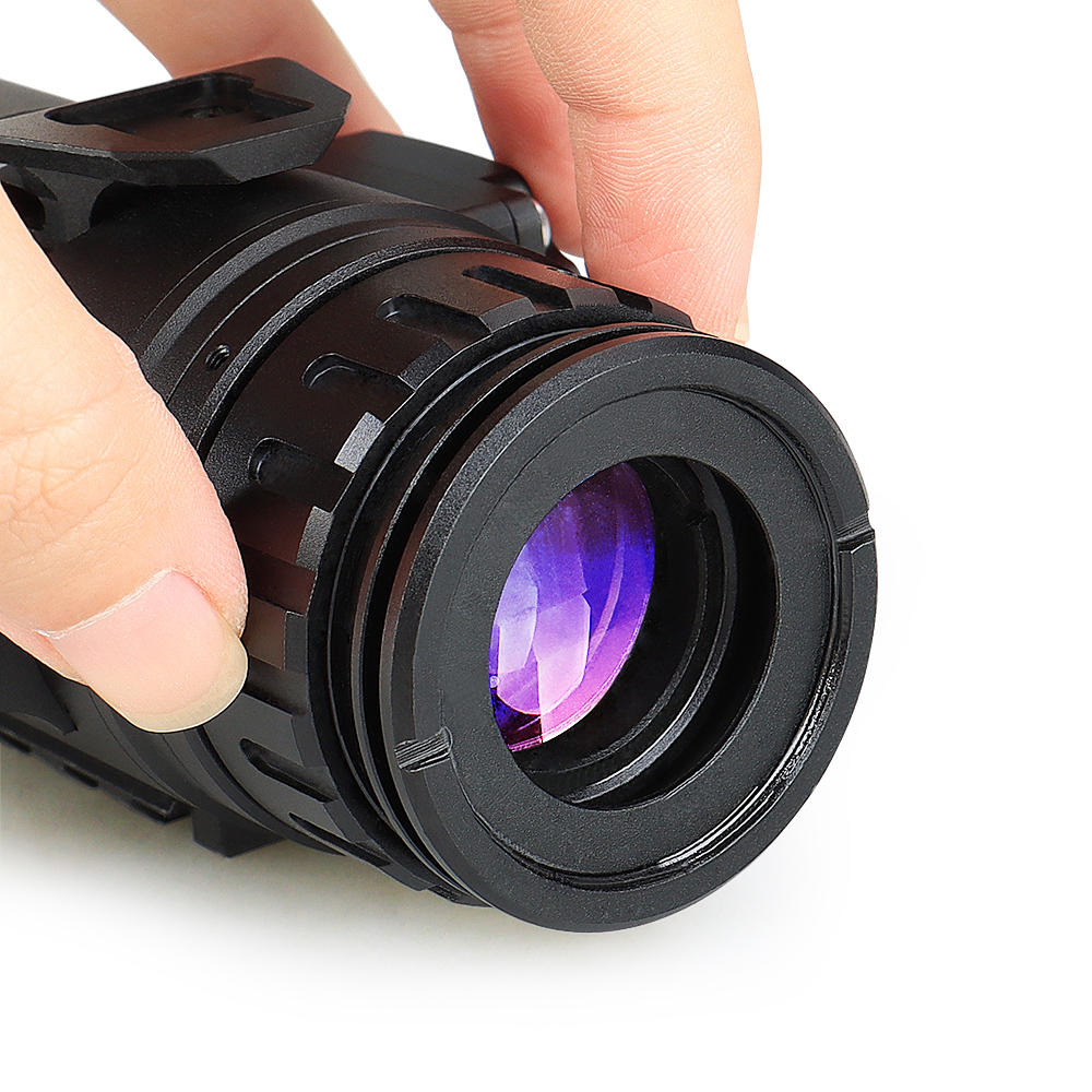 1-8X High Performance LED Digital Night Vision M250HD - FOV:21.5 ° X 12° for Hunting
