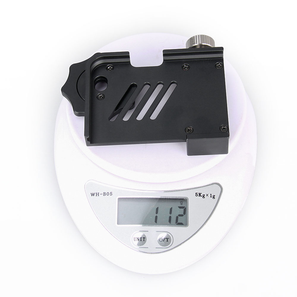 Ultra-light, compact, universal portable mounting bracket for connecting smartphones and night vision lenses